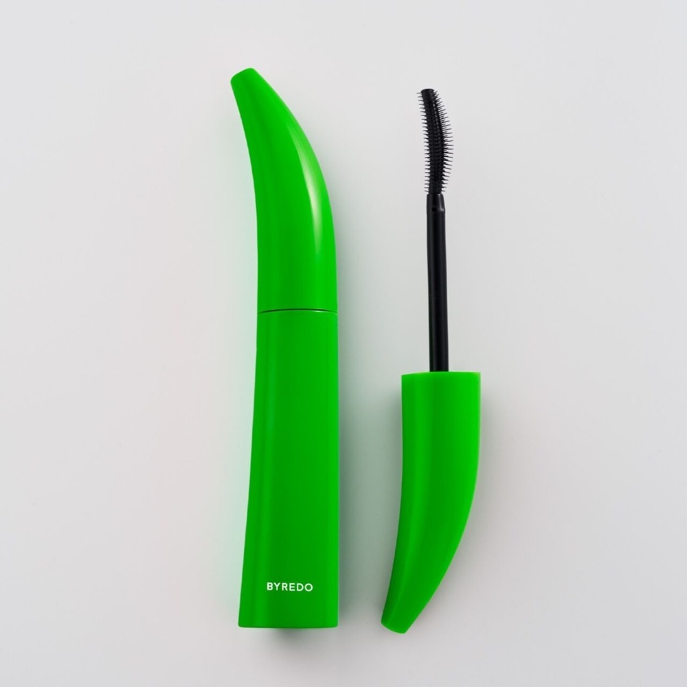 BYREDO • Astronomical Mascara Volume - Picture 8 of 9